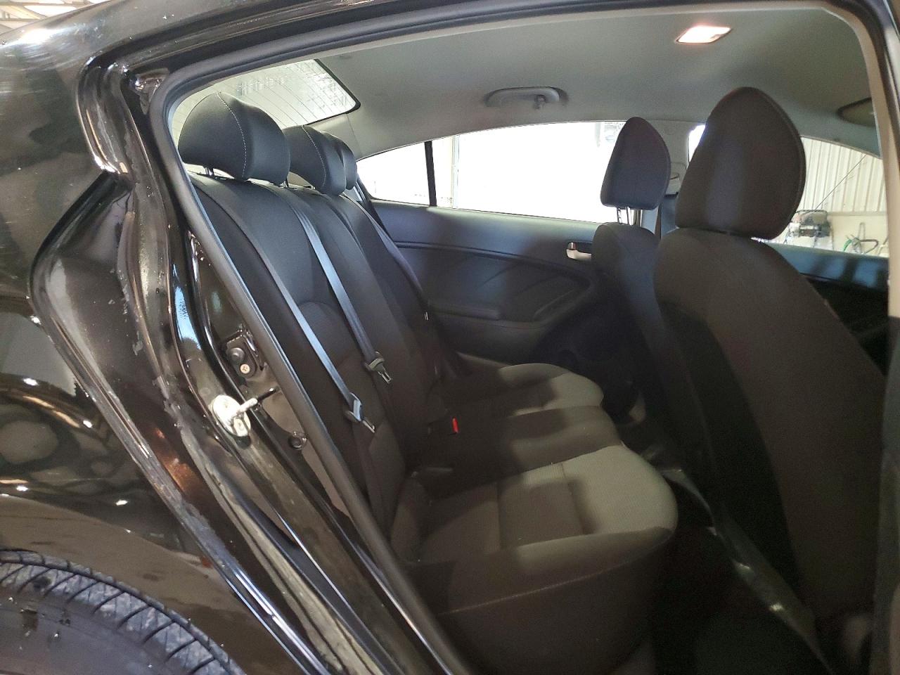 2018 KIA FORTE 5 EX AUTOMATIC LX Base