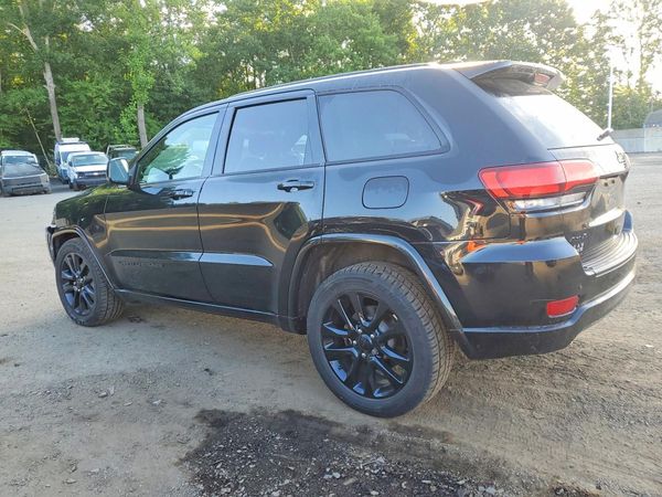 2018 JEEP GRAND CHEROKEE Laredo