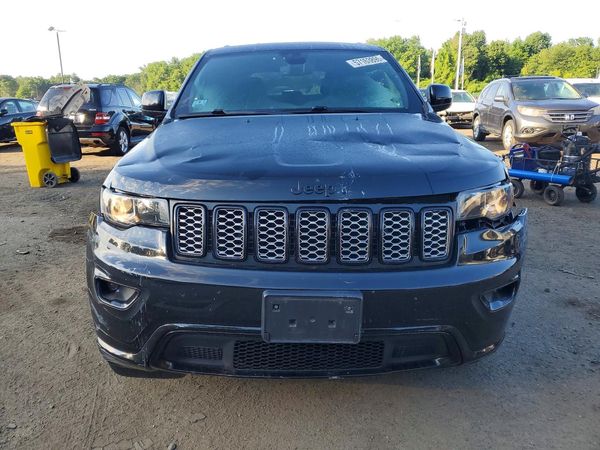 2018 JEEP GRAND CHEROKEE Laredo