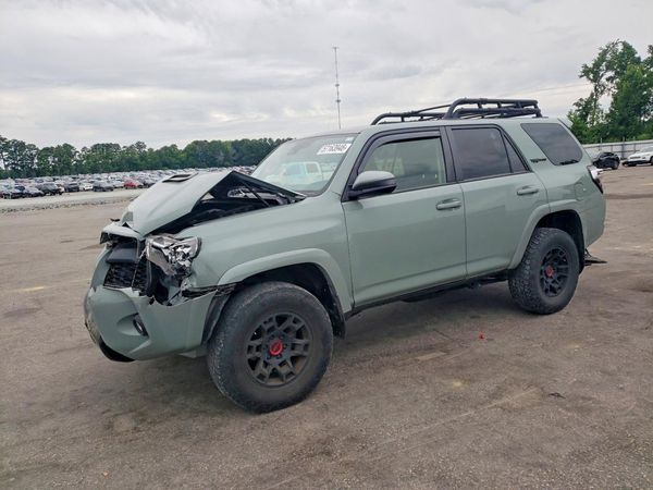 2021 TOYOTA 4RUNNER TRD Pro