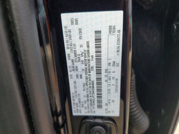 2025 FORD F150 STX