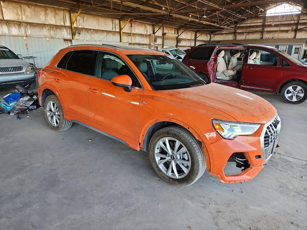 2023 AUDI Q3 S Line quattro Premium