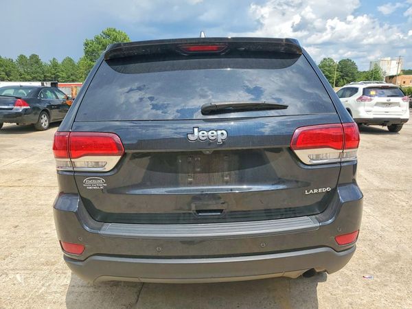 2020 JEEP GRAND CHEROKEE Laredo