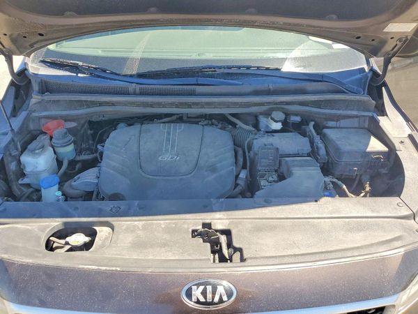 2015 KIA SEDONA GL - Middle-low