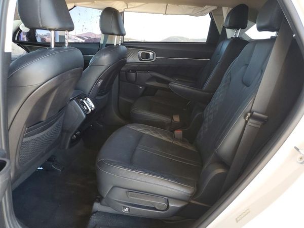 2021 KIA SORENTO