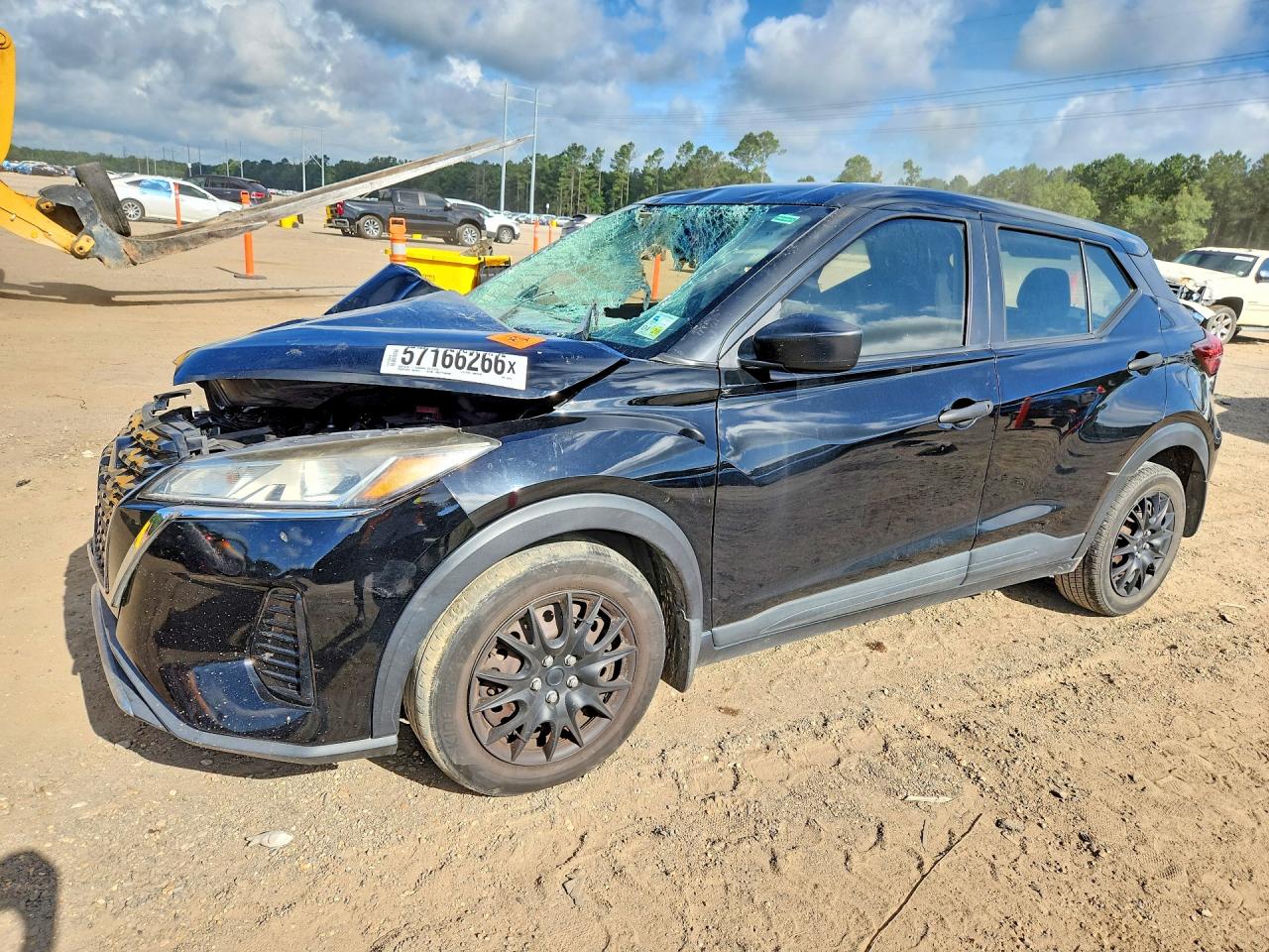 2021 NISSAN KICKS S
