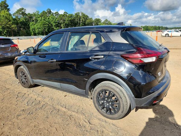 2021 NISSAN KICKS S
