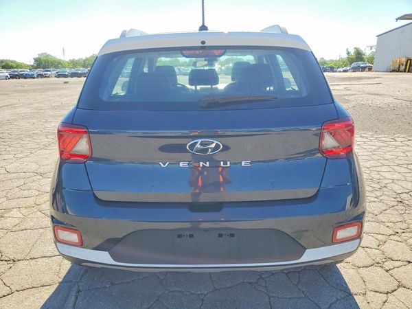 2023 HYUNDAI VENUE