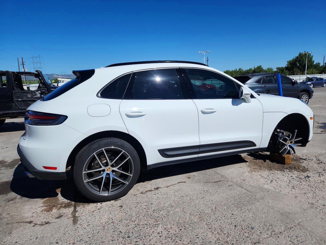 2025 PORSCHE MACAN Macan, Macan T
