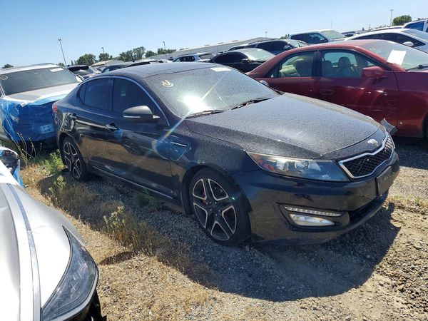 2013 KIA OPTIMA SX