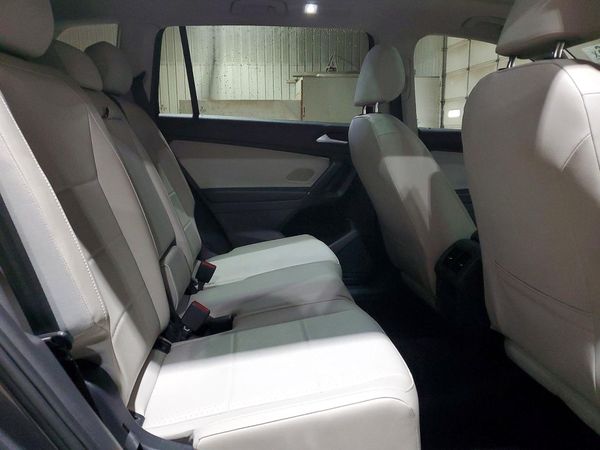 2020 VOLKSWAGEN TIGUAN 4Motion SE, 4Motion SEL