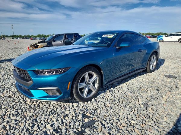 2026 FORD MUSTANG I4