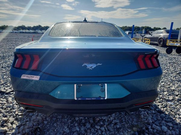 2026 FORD MUSTANG I4