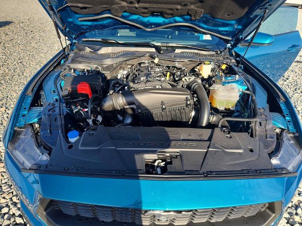 2026 FORD MUSTANG I4