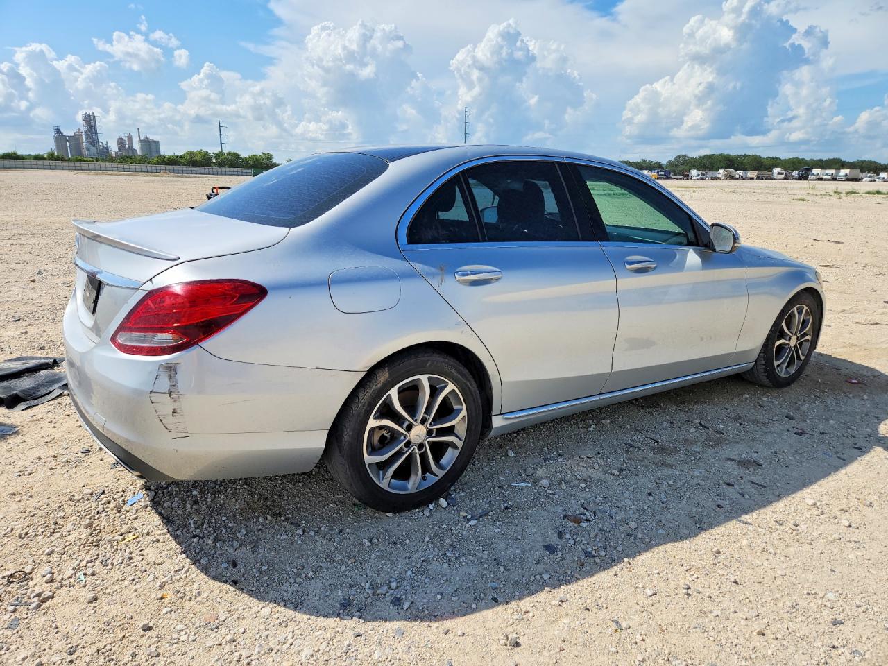 2016 MERCEDES-BENZ C C300