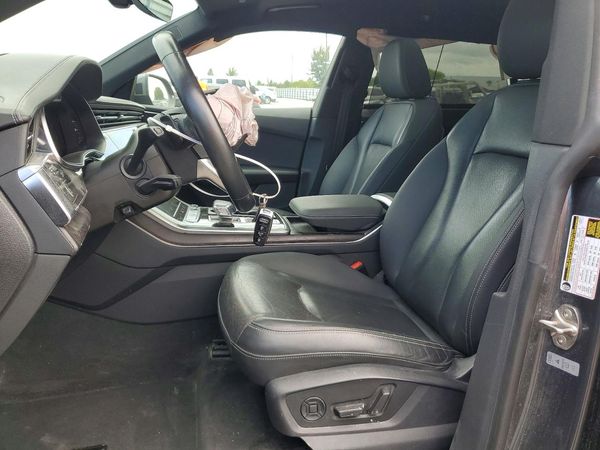 2021 AUDI Q8