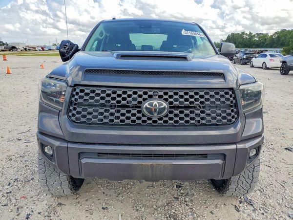 2019 TOYOTA TUNDRA SR5 Grade