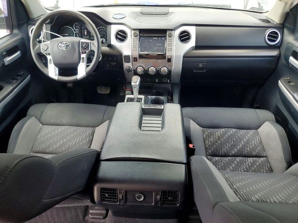 2019 TOYOTA TUNDRA SR5 Grade