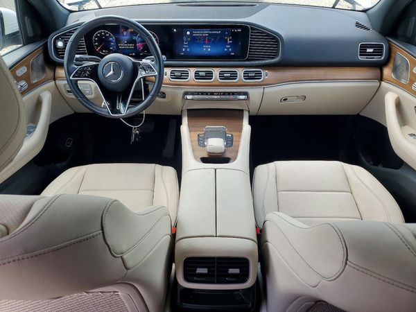 2024 MERCEDES-BENZ GLE