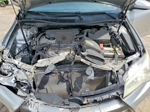2017 TOYOTA CAMRY LE/SE/XLE/XSE — Engine bay