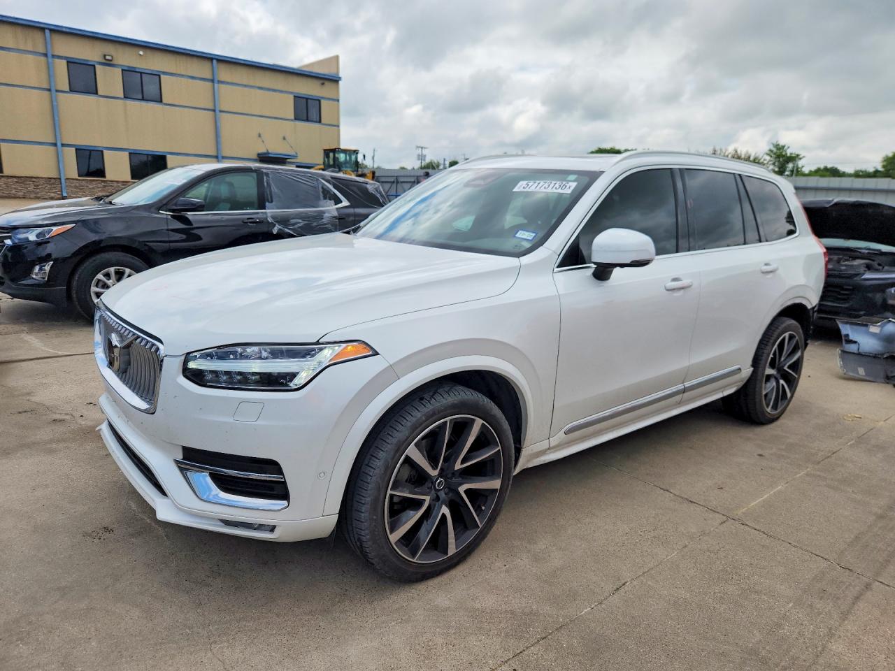 2023 VOLVO XC90 Plus Bright