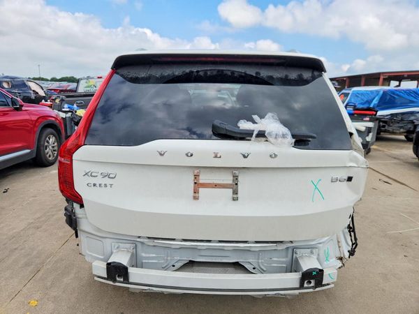 2023 VOLVO XC90 Plus Bright
