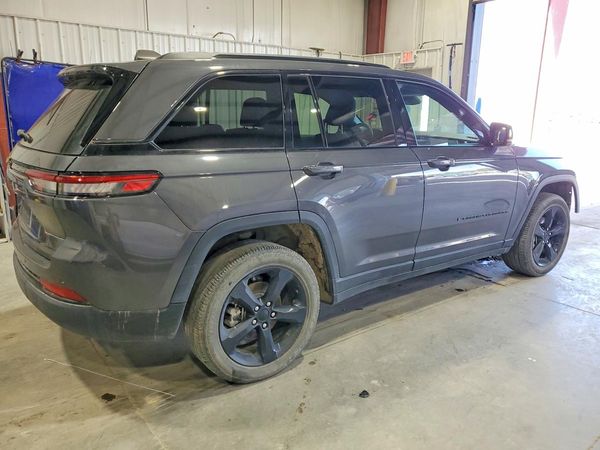 2024 JEEP GRAND CHEROKEE