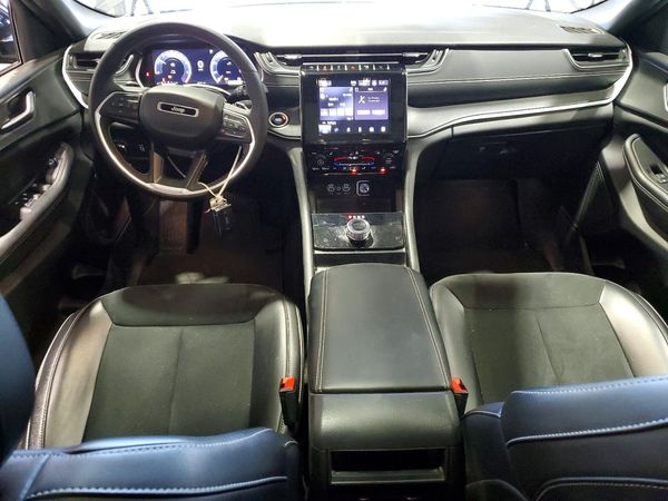 2024 JEEP GRAND CHEROKEE