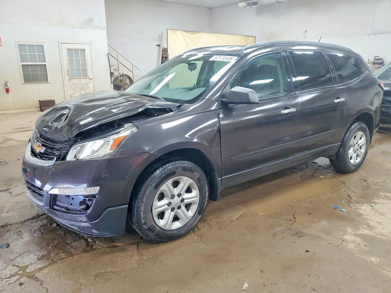 2017 CHEVROLET TRAVERSE LS