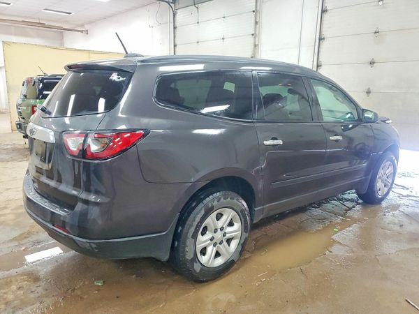 2017 CHEVROLET TRAVERSE LS