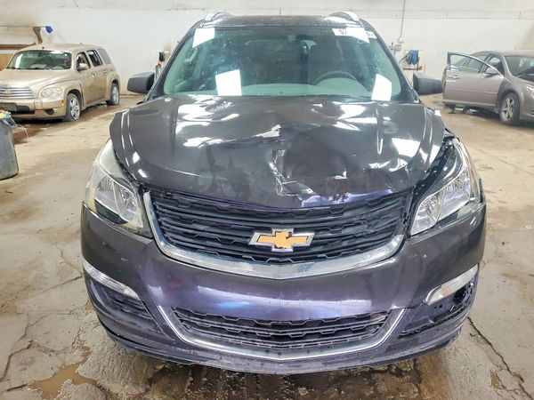 2017 CHEVROLET TRAVERSE LS