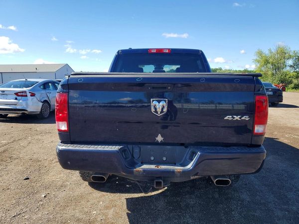 2018 RAM 1500 ST