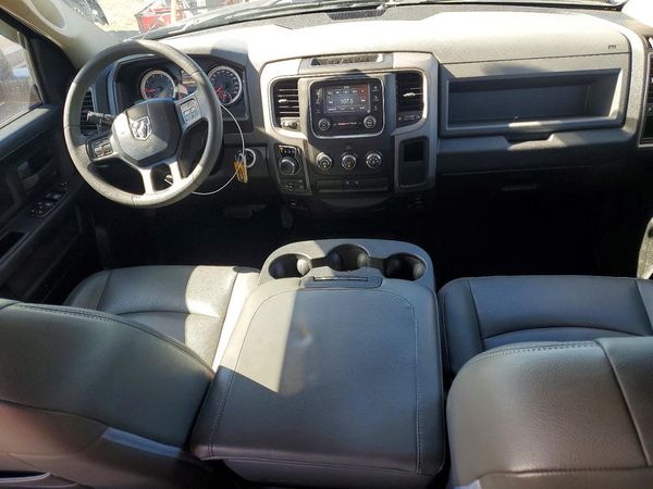 2018 RAM 1500 ST