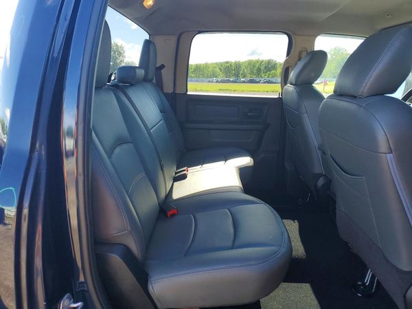 2018 RAM 1500 ST