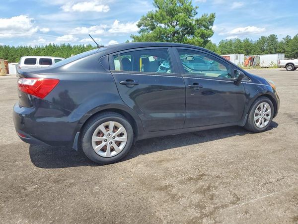 2015 KIA RIO GL - Middle-low