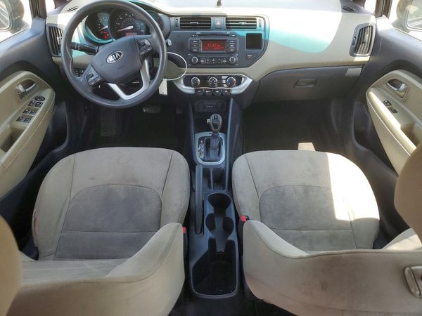 2015 KIA RIO GL - Middle-low