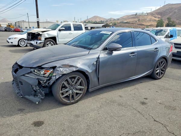 2018 LEXUS IS 300