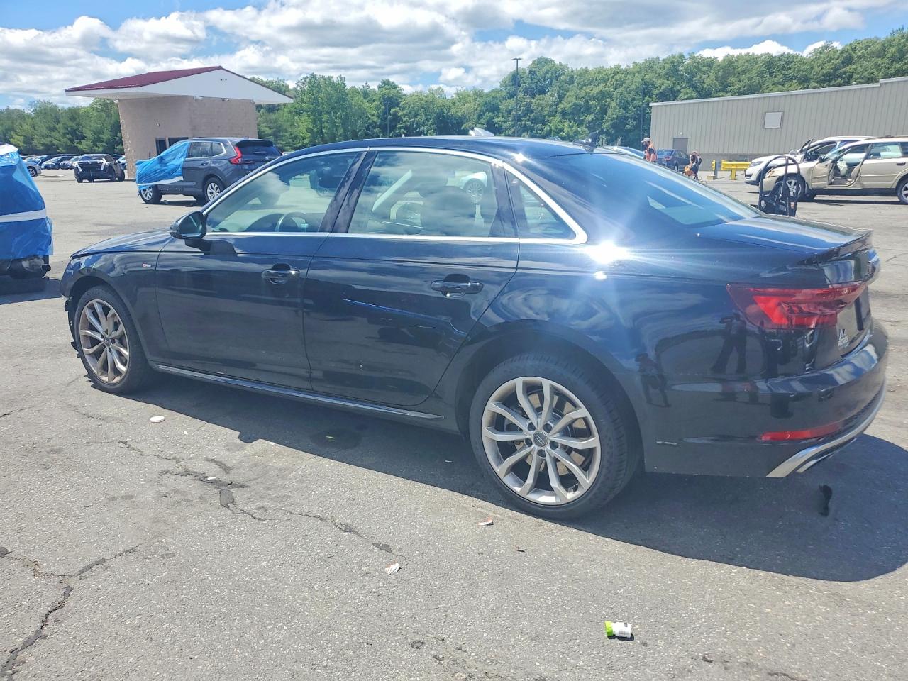 2019 AUDI A4 quattro Premium Plus