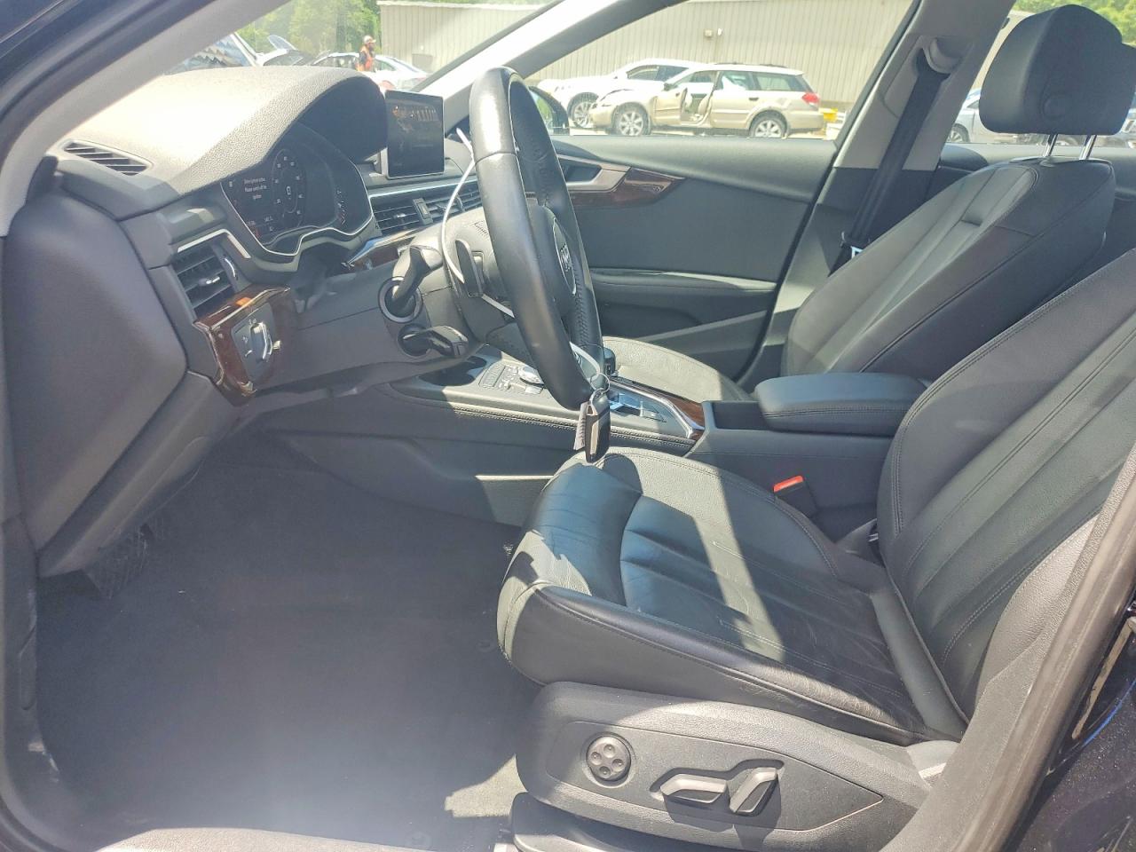 2019 AUDI A4 quattro Premium Plus