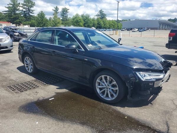 2019 AUDI A4 quattro Premium Plus