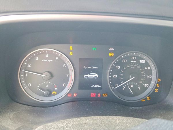 2020 HYUNDAI TUCSON SE