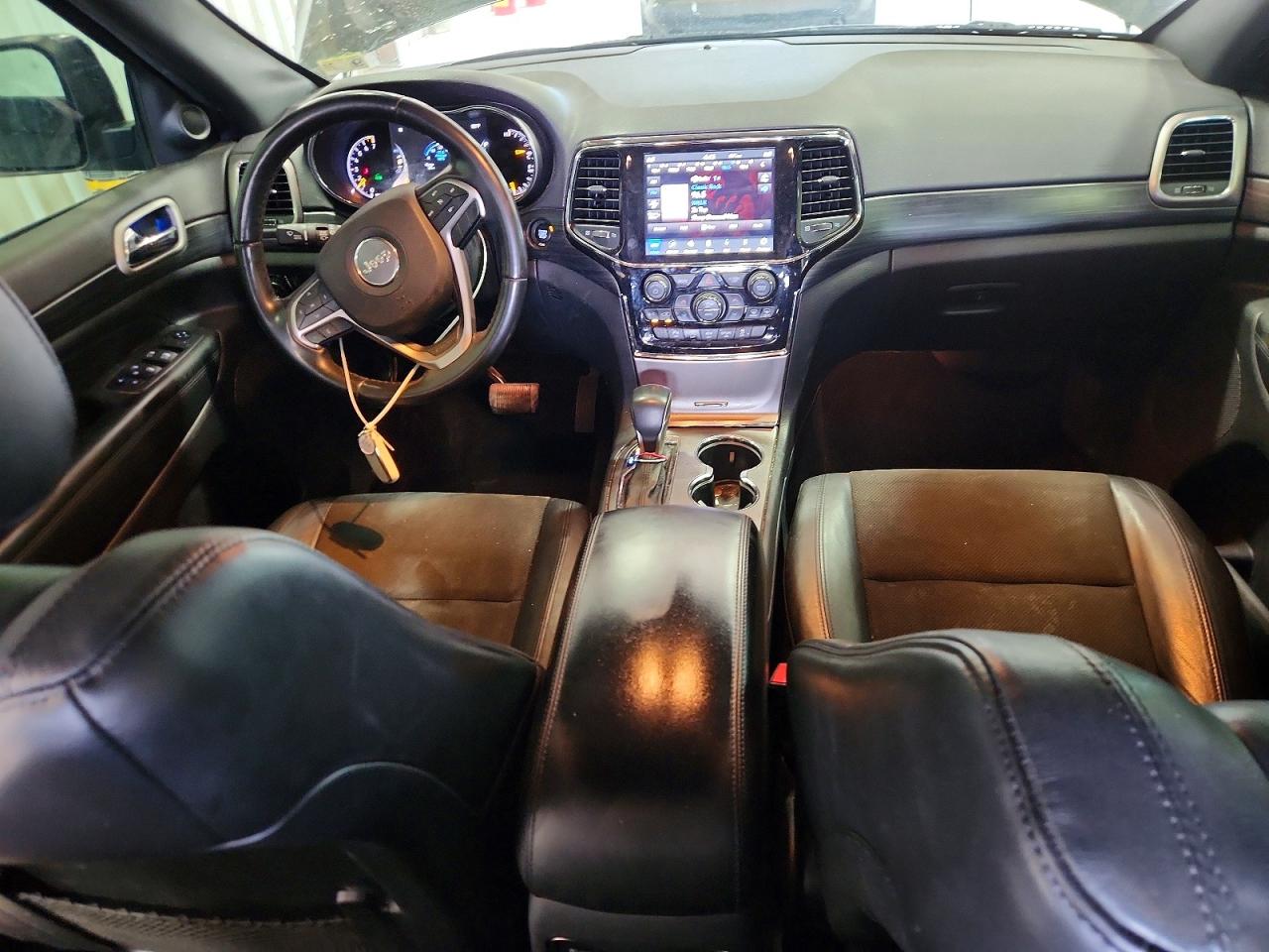 2020 JEEP GRAND CHEROKEE LAREDO 4X4