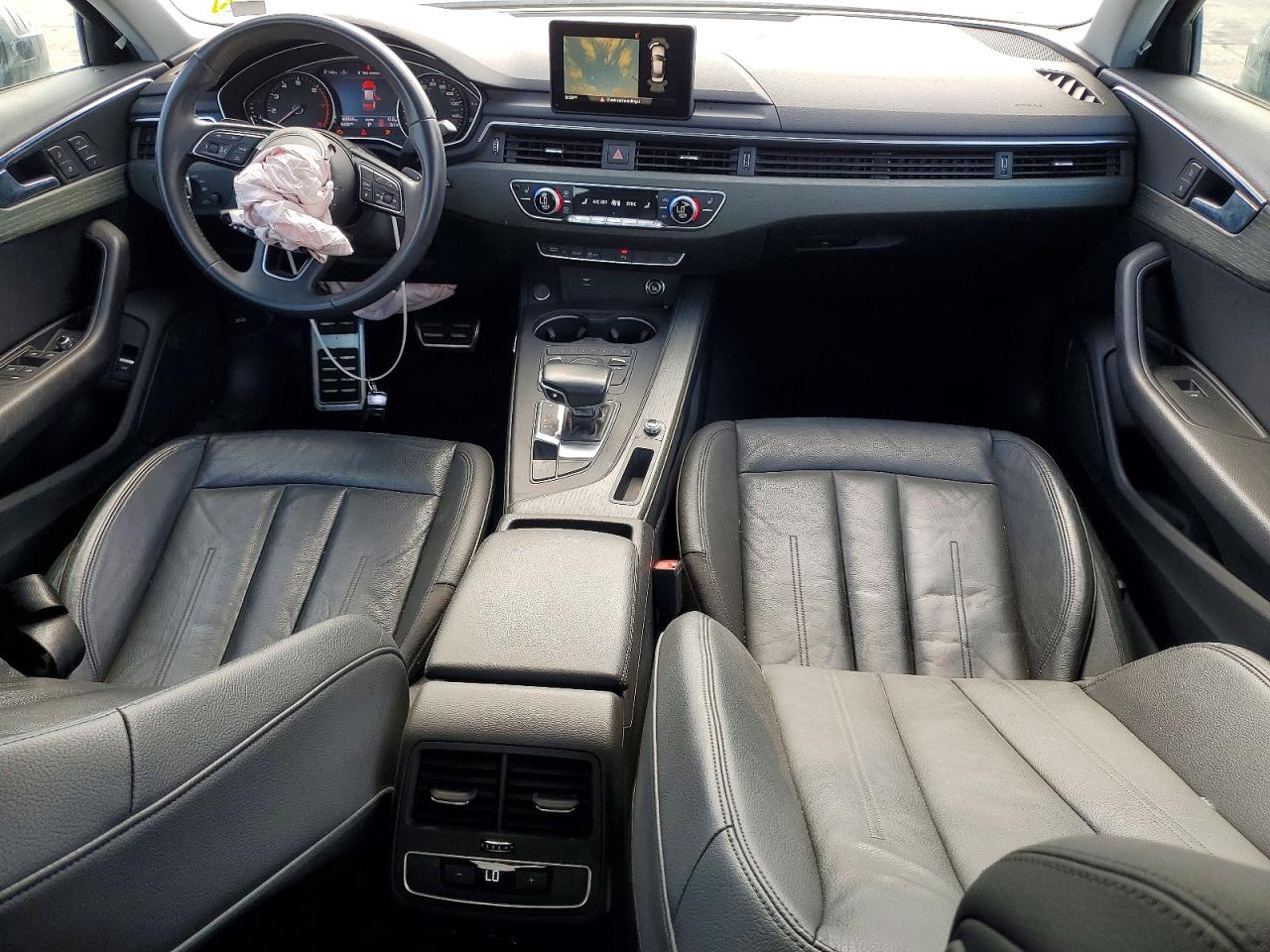 2019 AUDI A4 Premium, Titanium