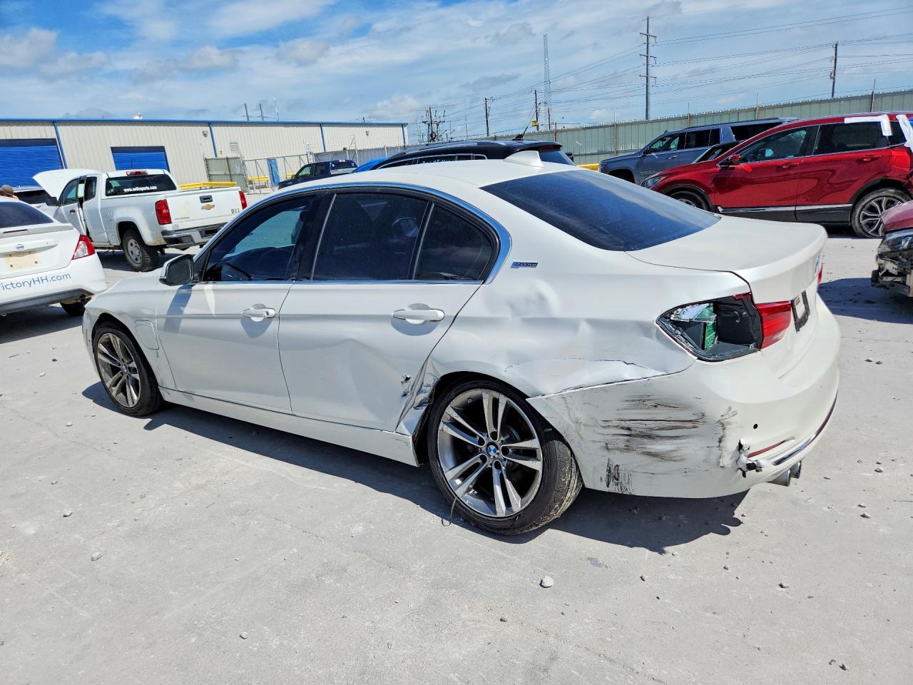 2017 BMW 330E