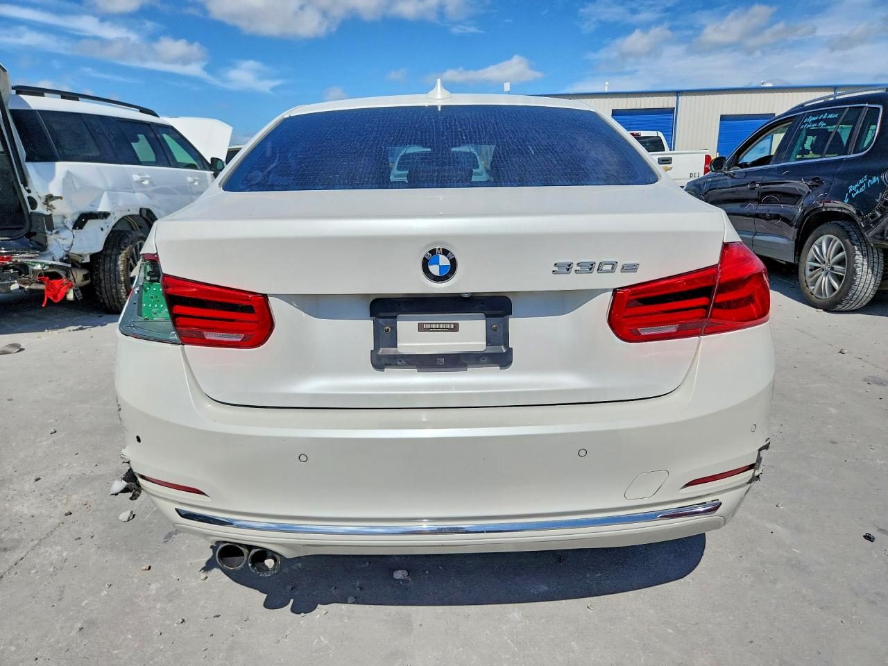 2017 BMW 330E
