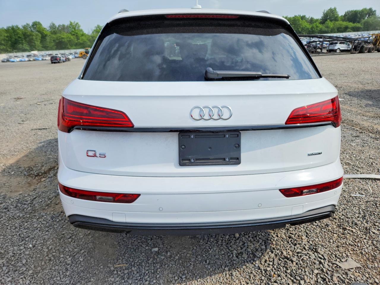 2025 AUDI Q5 quattro Premium