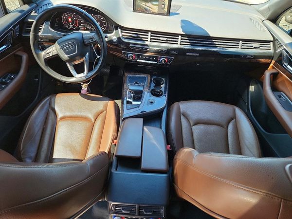 2017 AUDI Q7