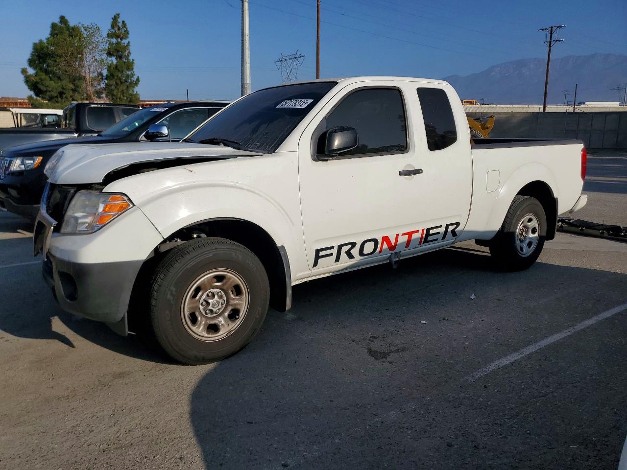 2019 NISSAN FRONTIER