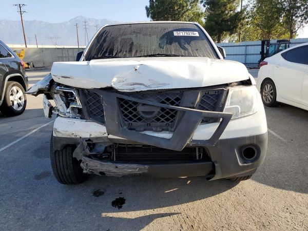 2019 NISSAN FRONTIER