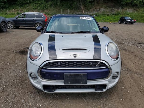 2014 MINI COOPER